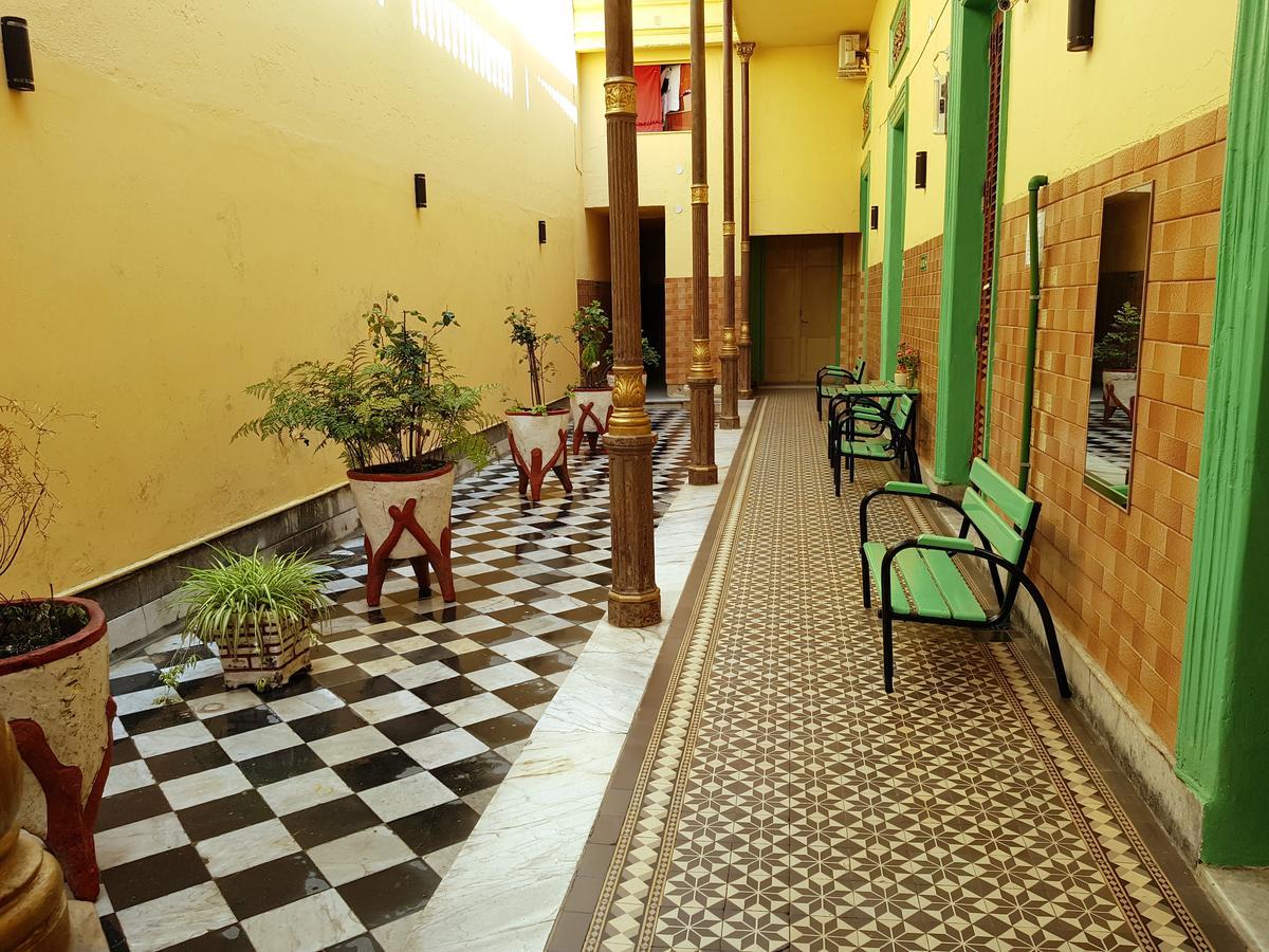 بوينس آيرس Hotel Varela المظهر الخارجي الصورة